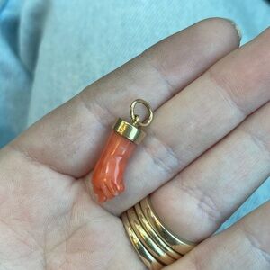 Antique Vintage 18k Coral Figa Pendant
